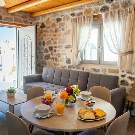 Marilena Natural Stone House, By Hellocrete Pigí